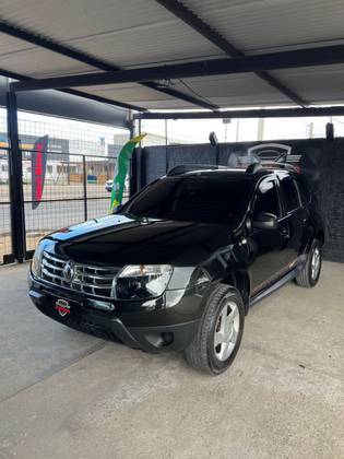 RENAULT DUSTER 1.6 OUTDOOR 4X2 16V FLEX 4P MANUAL RENAULT DUSTER 1.6 OUTDOOR 4X2 16V FLEX 4P MANUAL